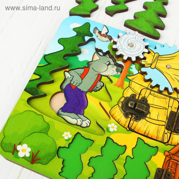 Бизиборд &laquo;Три поросёнка&raquo;