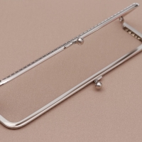 Фермуар пришивной &laquo;Прямоугольник&raquo;, 20 см, цвет серебряный