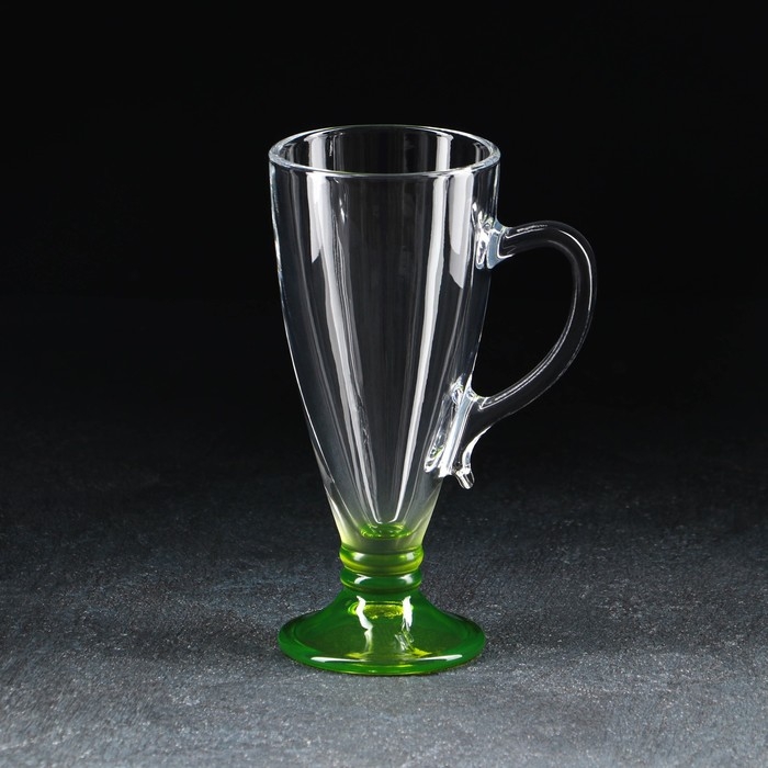 Кружка &laquo;Яркость&raquo;, стеклянная, 250 мл, цветное дно