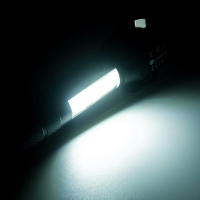 Фонарь ручной аккумуляторный, 7 Вт, 200 лм, Т6, zoom, 4 режима, USB, 16.5 х 6 см Фонарь ручной аккумуляторный, 7 Вт, 200 лм, Т6, zoom, 4 режима, USB, 16.5 х 6 см