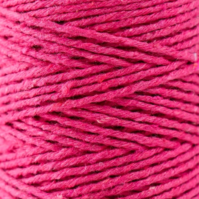 Шнур для вязания 100% хлопок, ширина 1мм 100м 80гр Шнур для вязания 100% хлопок, ширина 1мм 100м 80гр "Розовый" 10х4,2х4,2 см
