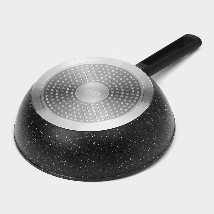 Сковорода Доляна &laquo;Первый дом&raquo;, d=24 см, h=7 см, антипригарное покрытие, индукиця, цвет чёрный