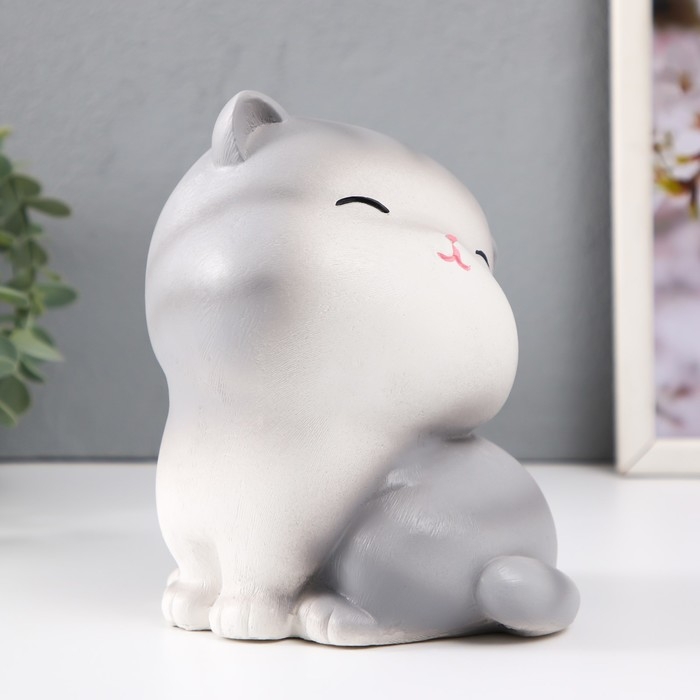 Фигурка  "Котенок" Высота 17 см, ширина 13 см, длина 14 см.