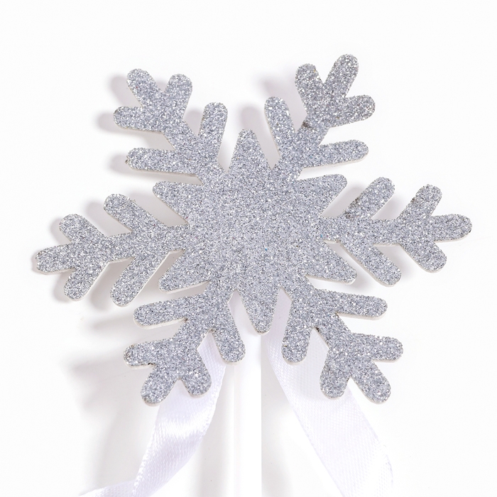 Карнавальный жезл &laquo;Снежинка&raquo;, цвет серебро, с ленточками