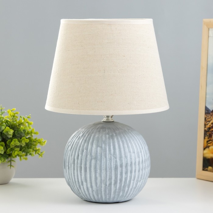 Настольная лампа Настольная лампа "Крейс" E27 40Вт серо-голубой 22х22х32 см RISALUX