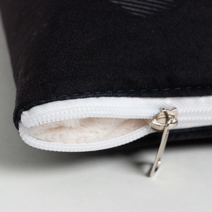 Подушка-плед Этель Bad Santa, подушка 40*40&plusmn;3 см, плед 100*150 см 100%п/э, 280 г/м2