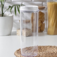 Банка пластиковая для сыпучих продуктов с мерной ложкой, 800 мл, 13,5&times;10&times;15 см, цвет МИКС