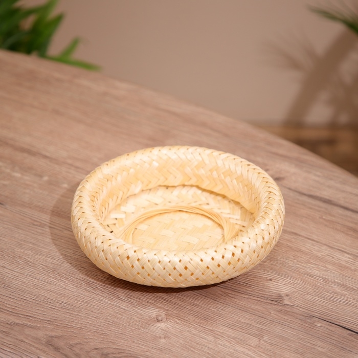 Корзинка плетёная, из бамбука 20х20х7 см