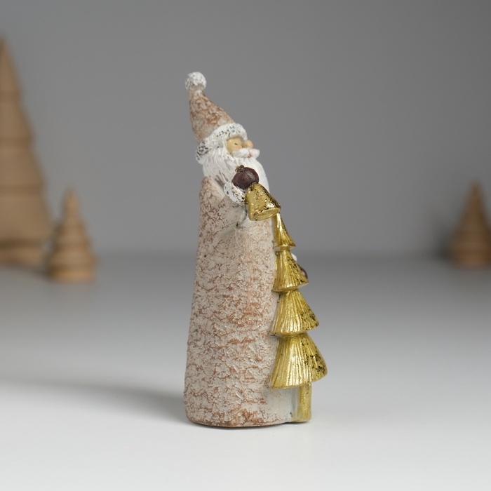 Сувенир полистоун "Дед Мороз с золотой ёлкой, с колокольчиком" 4х4,5х10,8 см