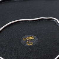 Тарелка керамическая неровный край &laquo;Чёрная&raquo;, 27 см, цвет чёрный