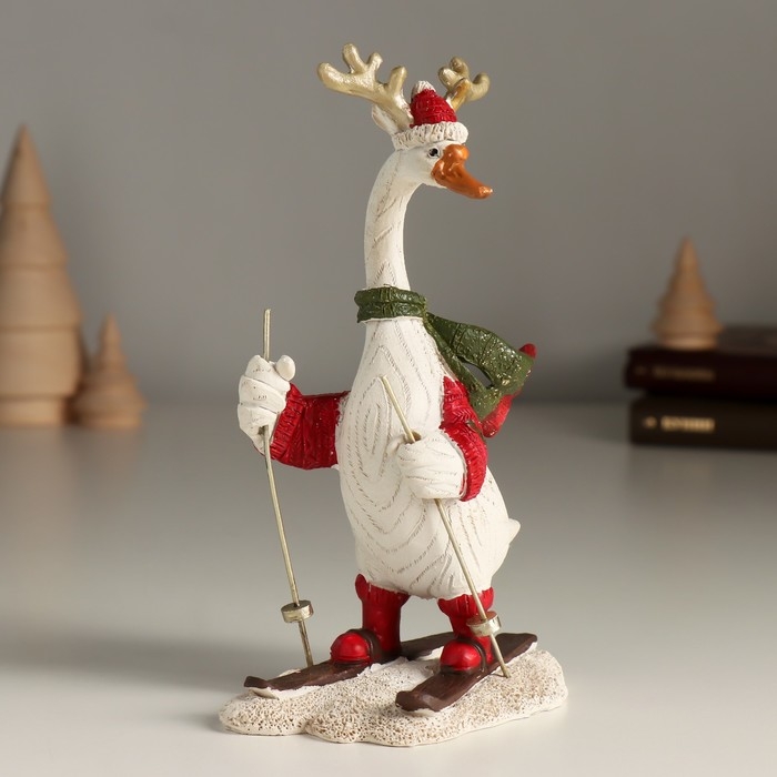 Сувенир полистоун "Гусь с оленьими рожками на лыжах" 10х6х16,5 см