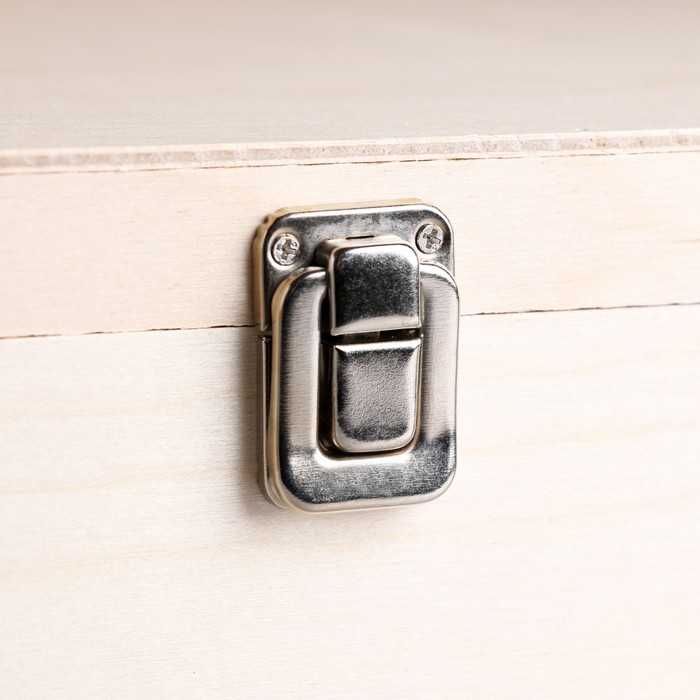 Подарочный ящик 34&times;21.5&times;10.5 см деревянный 3 отдела, с закрывающейся крышкой, без покраски