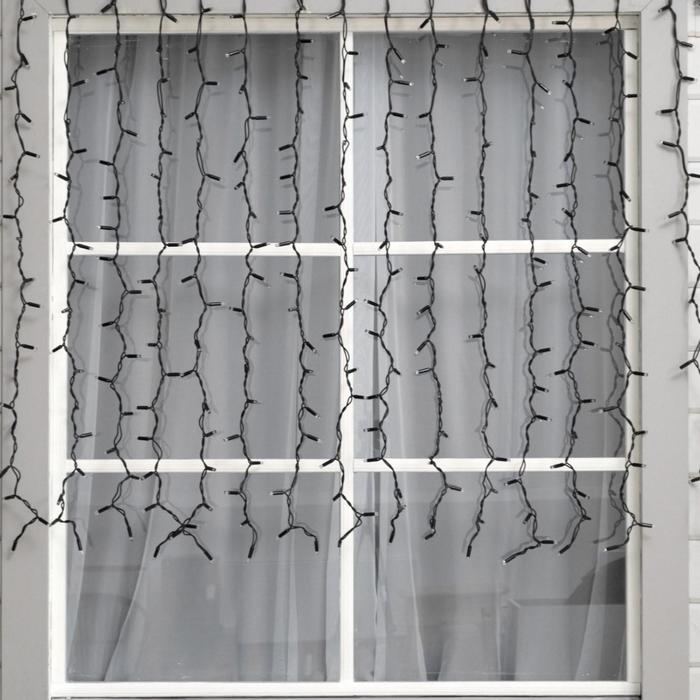 Гирлянда Гирлянда "Занавес" 2 х 1.5 м , IP65, УМС, тёмная нить каучук, 300 LED, свечение белое, 220 В