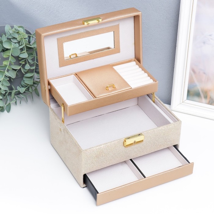 Шкатулка кожзам для украшений сундук "Мелкие квадратики. Золото" 13х16,5х23 см