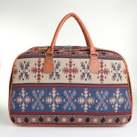 Сумка дорожная женская, 2 отдела на молниях, длинный ремень, цвет разноцветный/коричневый Сумка дорожная женская, 2 отдела на молниях, длинный ремень, цвет разноцветный/коричневый