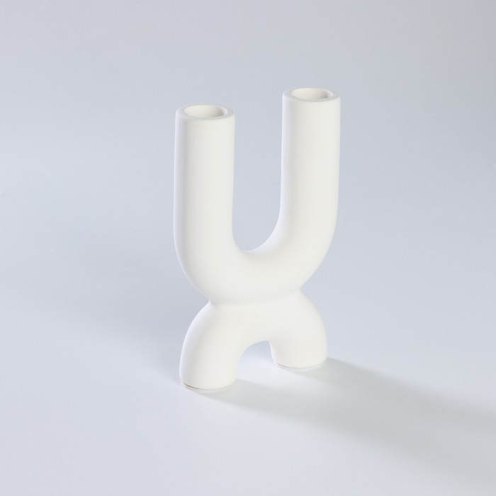 Подсвечник керамический &laquo;Скандинавия&raquo;, 10,5&times;17 см, горлышко d=2,4 см, цвет белый