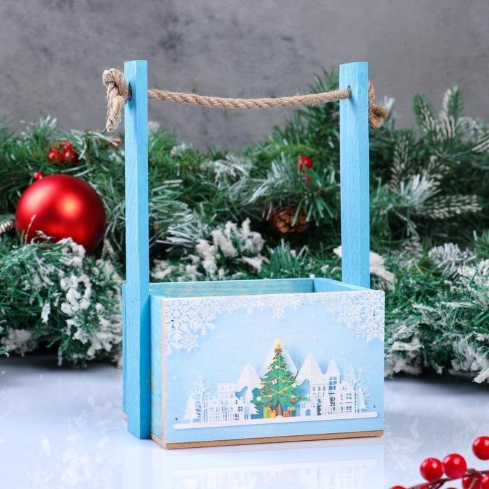 Кашпо деревянное, 15&times;12&times;8.5(25) см "Пауль и Любовь. Новогоднее, Снежинки, ёлочки", с принтом