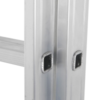 Лестница ТУНДРА, двухсекционная, алюминиевая, 11 ступеней Лестница ТУНДРА, двухсекционная, алюминиевая, 11 ступеней