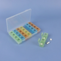 Таблетница - органайзер &laquo;Неделька&raquo;, съёмные ячейки, утро/день/вечер/ночь, 17,5 &times; 10,7 &times; 2,5 см, 7 контейнеров по 4 секции, разноцветная