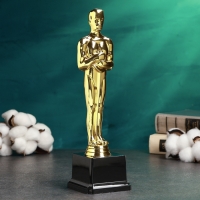 Стела "Оскар" 8х8х27см Стела "Оскар" 8х8х27см