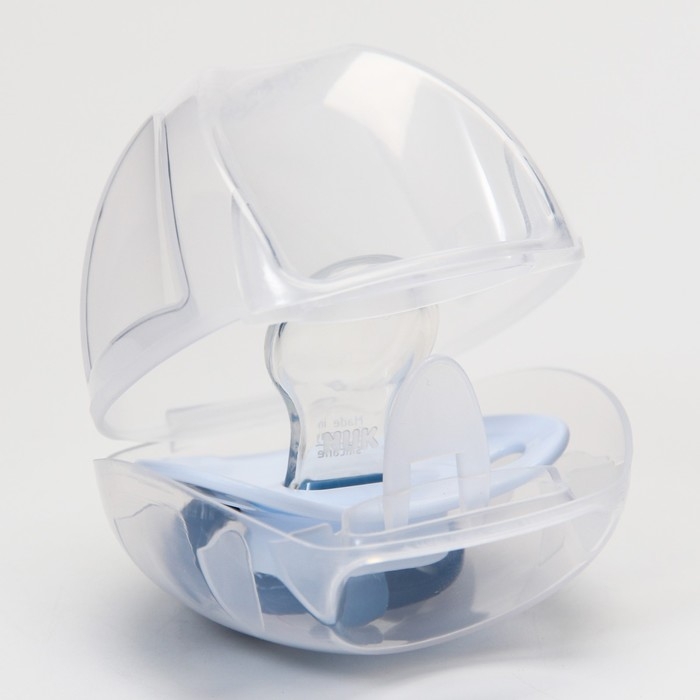 Соска-пустышка ортодонтическая, силикон, от 6 мес., в контейнере &laquo;Трейгольники&raquo;