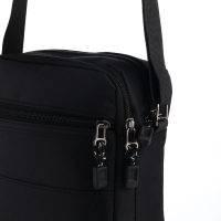 Сумка мужская на молниях, наружный карман, цвет чёрный Сумка мужская на молниях, наружный карман, цвет чёрный