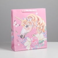 Пакет подарочный ламинированный вертикальный, упаковка, &laquo;Единорог&raquo;, M 26 х 30 х 9 см