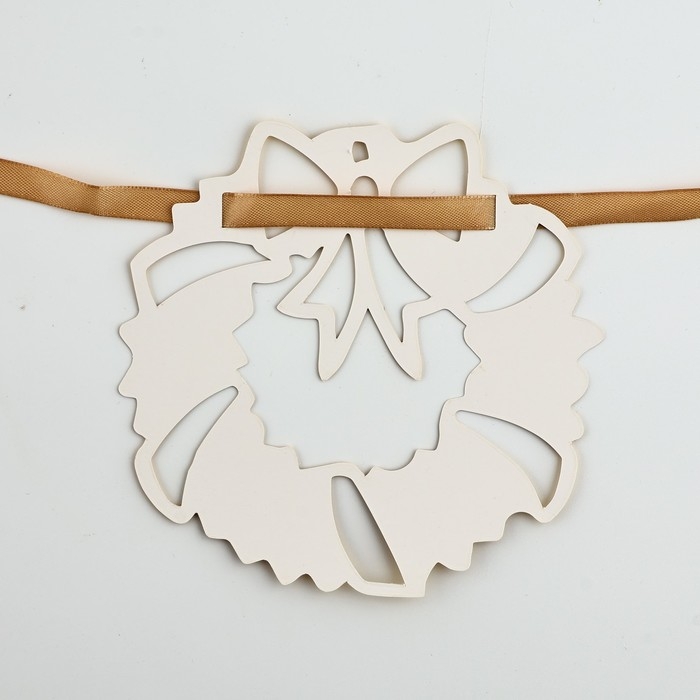 Гирлянда на ленте &laquo;Новогодняя&raquo;, на Новый год, золото