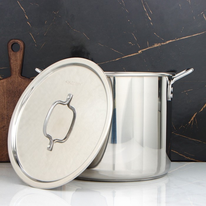 Кастрюля «Общепит», 15 л, d=30 см, h=25 см, капсульное дно, индукция Кастрюля «Общепит», 15 л, d=30 см, h=25 см, капсульное дно, индукция