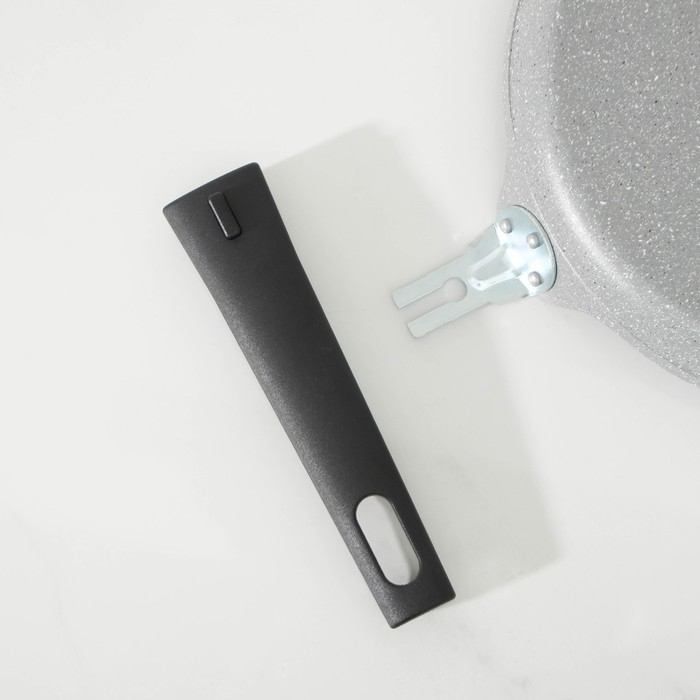 Сковорода блинная, d=22 см, пластиковая ручка, антипригарное покрытие, цвет светлый мрамор