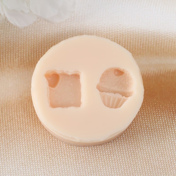 Молд силиконовый Молд силиконовый "Печенье - пироженое" 1,6х1,7х0,7 см; 1,9х1,5х0,7 см