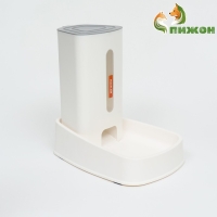 Автокормушка со скошенной миской, нескользящие ножки 3,8 л, белая Автокормушка со скошенной миской, нескользящие ножки 3,8 л, белая