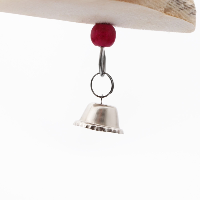 Игрушка с панцирем каракатицы, люфой и колокольчиком, 20 х 5 см, оранжевая