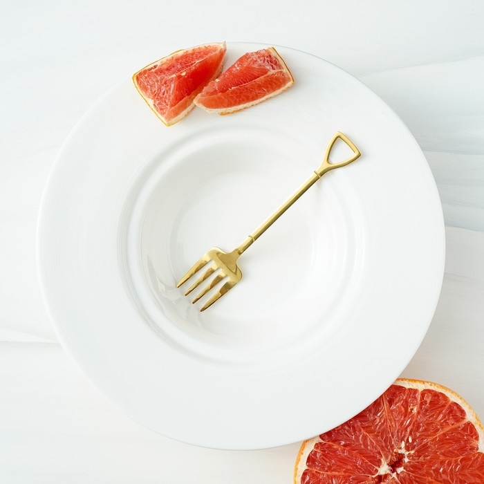 Вилка десертная из нержавеющей стали Magistro &laquo;Грабли&raquo;, длина 12 см, цвет золотой