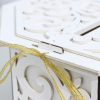 Семейный банк с вензелями, белый, мдф, 27х27х16,5 см Семейный банк с вензелями, белый, мдф, 27х27х16,5 см