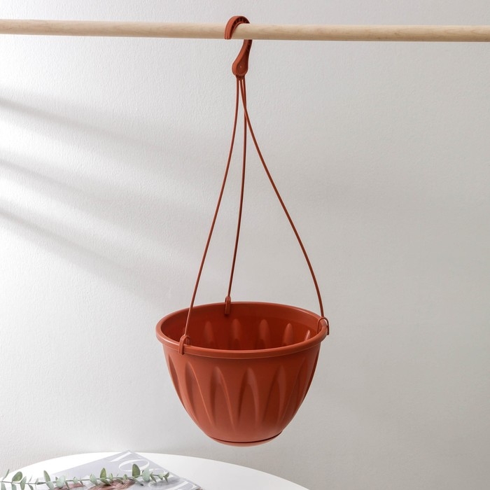 Кашпо для цветов подвесное «Алиция», 4,3 л, с поддоном, цвет терракотовый Кашпо для цветов подвесное «Алиция», 4,3 л, с поддоном, цвет терракотовый