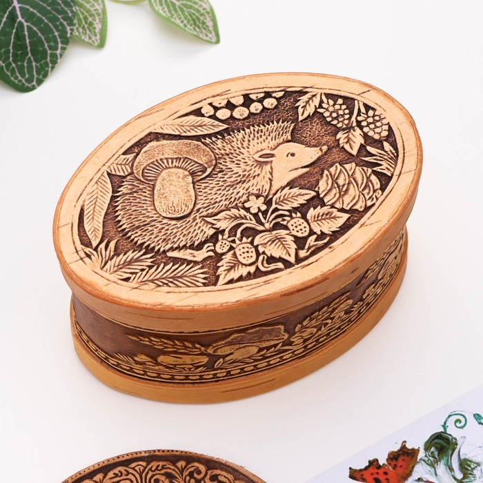 Шкатулка «Ёжик - чудак», овал, 12×8,5×6,5 см, береста Шкатулка «Ёжик - чудак», овал, 12×8,5×6,5 см, береста