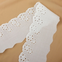 Кружево шитьё, 75 мм &times; 13 &plusmn; 1 м, цвет белый