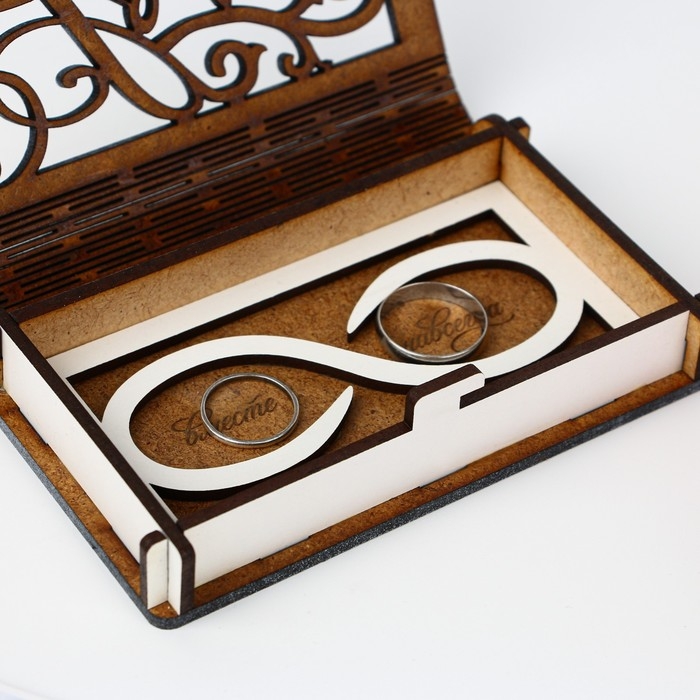 Шкатулка для колец &laquo;Бесконечность&raquo;, 12 х 7,9 см.