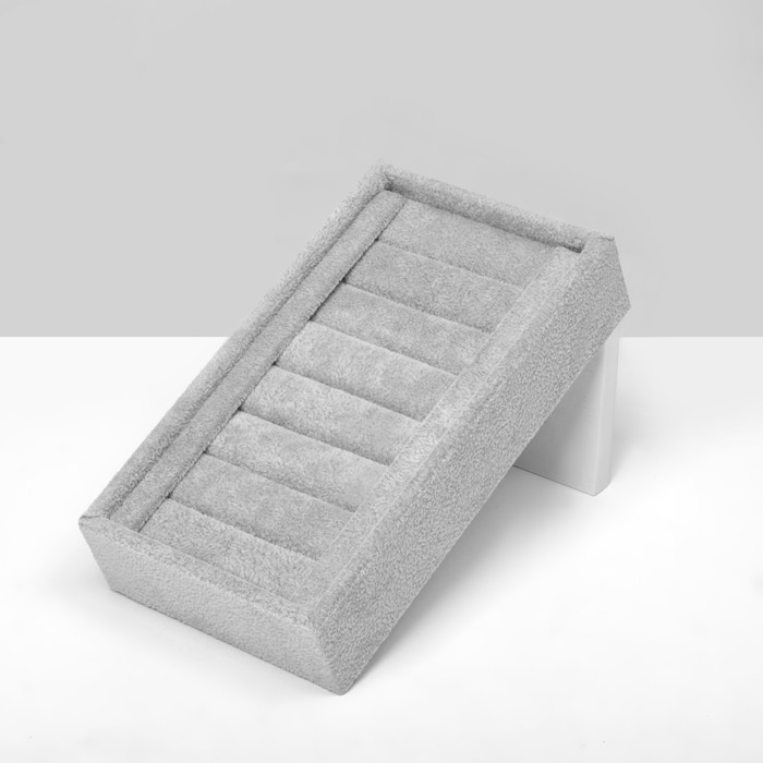 Подставка под кольца Queen fair6 полос, флок, 10&times;10,5&times;18 см, цвет серый