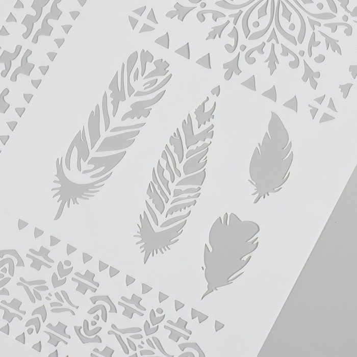 Трафарет пластик "Узоры, перья" 21х29,7 см