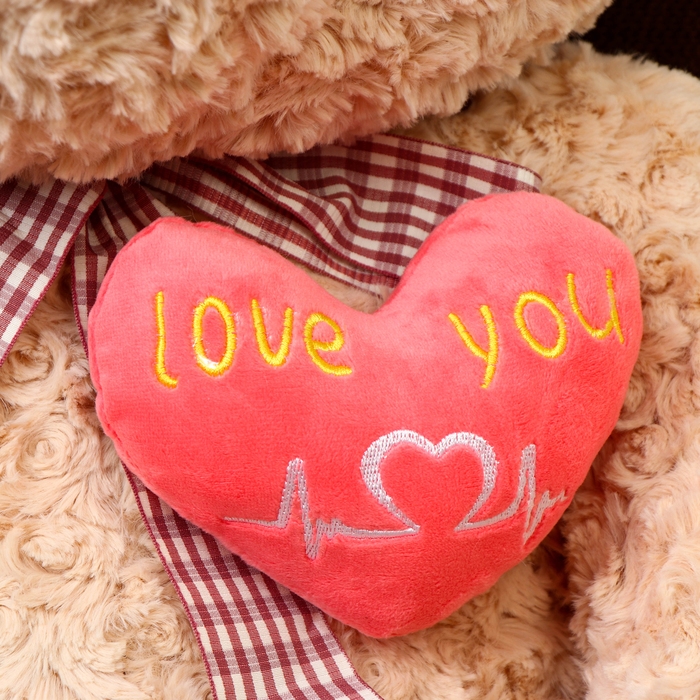 Мягкая игрушка &laquo;Медведь&raquo; с сердцем, 80 см, цвет бежевый