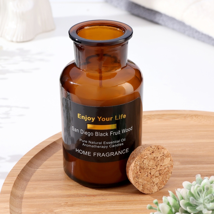 Свеча ароматическая в банке Свеча ароматическая в банке "Черная фруктовая древесина Сан-Диего", 6х13 см