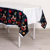 Новогодняя скатерть одноразовая &laquo;Праздничная&raquo;, игрушки, 137х180см, на новый год