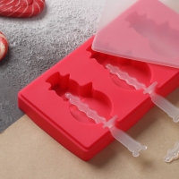 Форма для мороженого новогодняя Доляна «Снеговик», силикон, 18×9×2 см, 3 ячейки, с палочками, цвет красный Форма для мороженого новогодняя Доляна «Снеговик», силикон, 18×9×2 см, 3 ячейки, с палочками, цвет красный