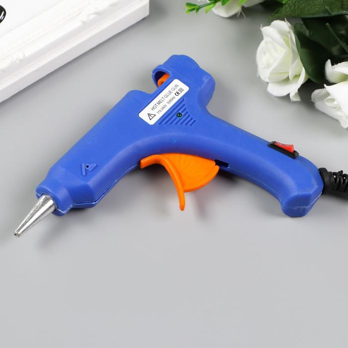 Клеевой пистолет 13,5х11 см питание: сетевой, диаметр стержня - 7 мм МИКС Клеевой пистолет 13,5х11 см питание: сетевой, диаметр стержня - 7 мм МИКС