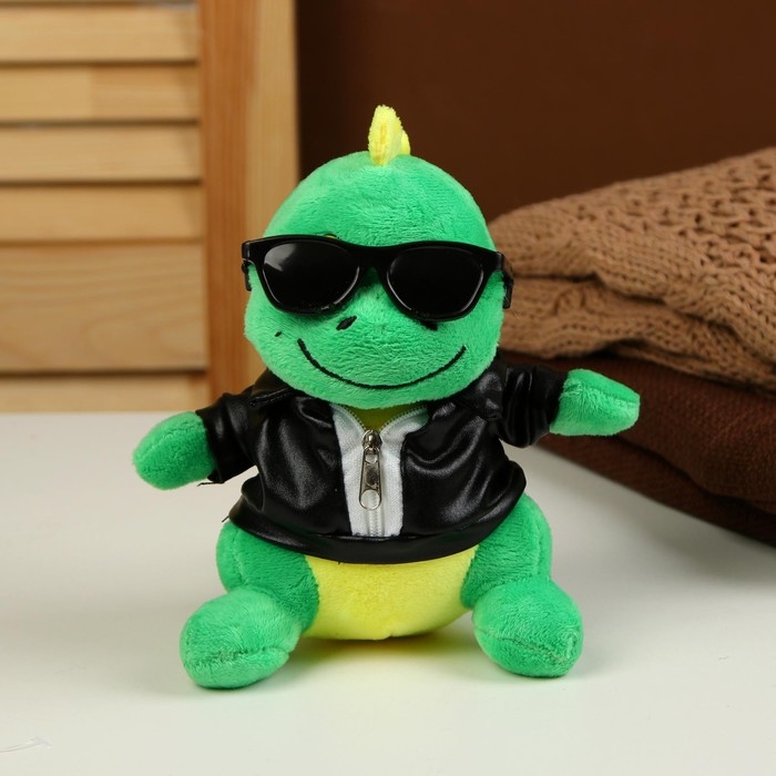 Мягкая игрушка &laquo;Дракон&raquo;, в чёрной куртке и очках, 15 см, цвет зелёный