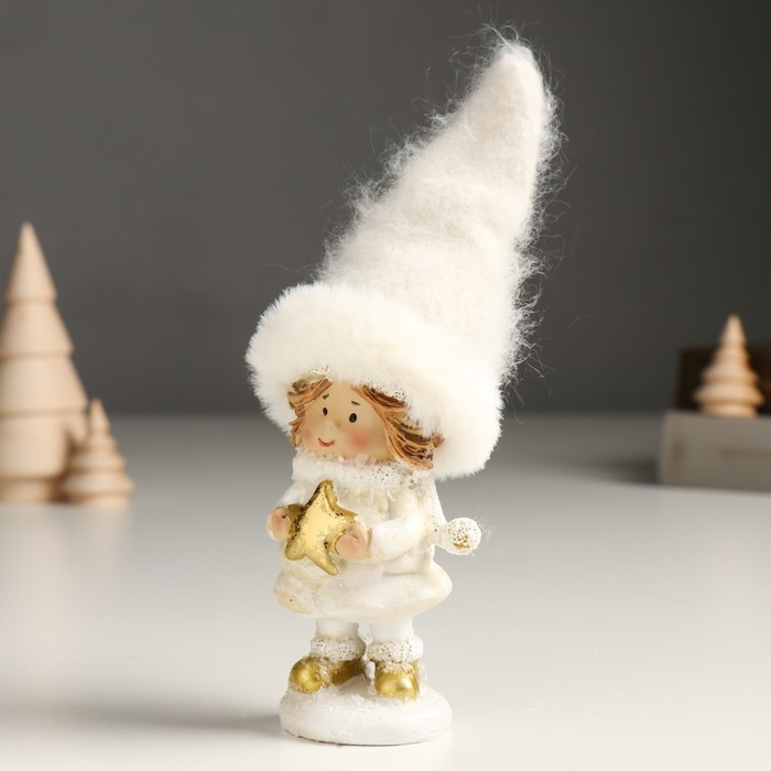 Сувенир полистоун "Малышка в белом наряде со снежинкой, с леденцом/звездой" МИКС 6х5х16 см