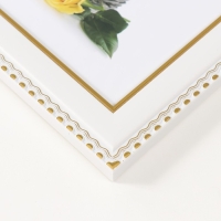 Фоторамка пластик 15х20 см "Золотые волны и точки" белый 18,5х23,5 см Фоторамка пластик 15х20 см "Золотые волны и точки" белый 18,5х23,5 см