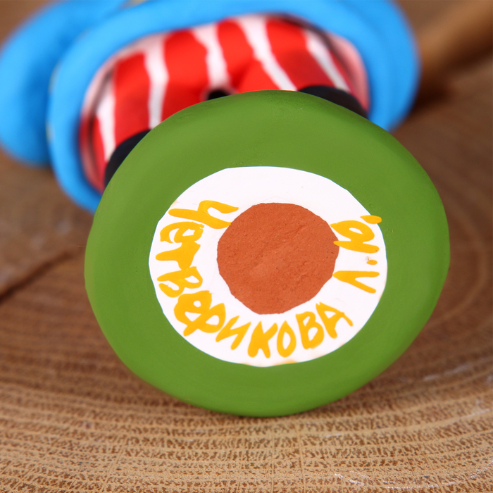 Дымковская игрушка Дымковская игрушка "Мужик стоячий с гармошкой"